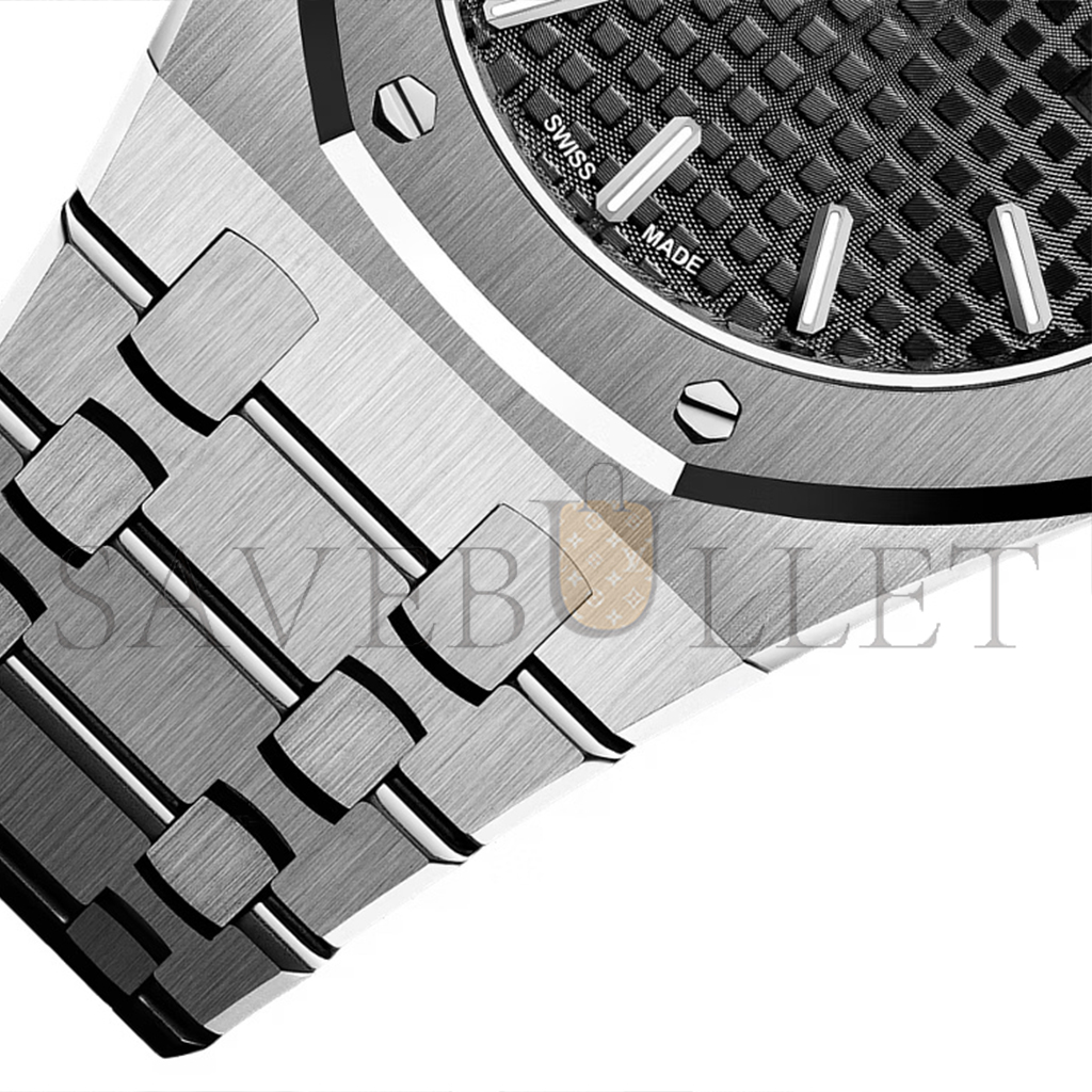 AUDEMARS PIGUET ROYAL OAK QUARTZ WATCH 67650ST.OO.1261ST.01 AUDEMARS PIGUET ROYAL OAK QUARTZ WATCH 67650ST.OO.1261ST.01